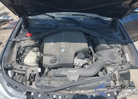 2016 BMW 335I Gran Turismo xDrive z USA, uszkodzony, nr VIN WBA3X9C51GD869582